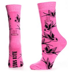 Meia-Black-Sheep-Pink-Bird